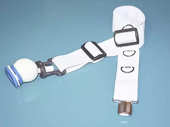Nosila s elastičnim naramenicama kao pomoćni alat pomoći će u povećanju penisa